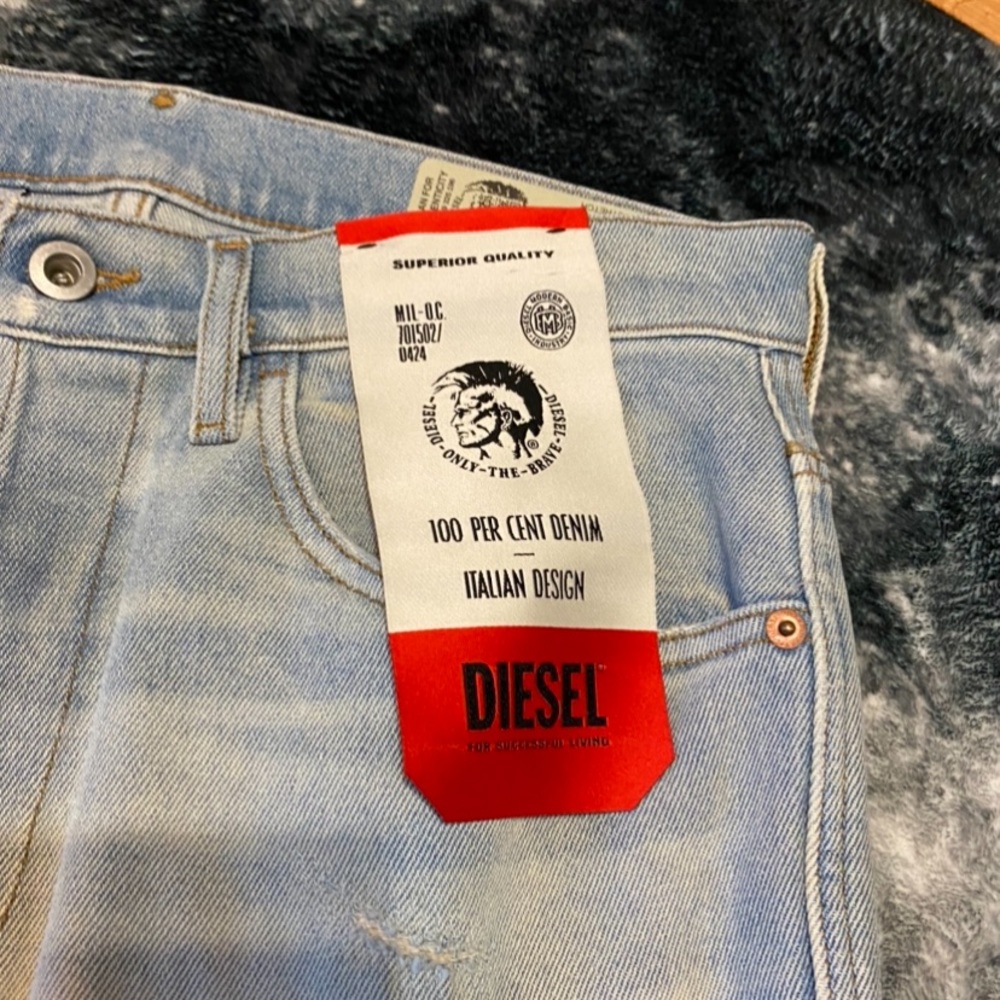 Diesel Faded Blue Men's Straight Jeans - Picture 5 of 16